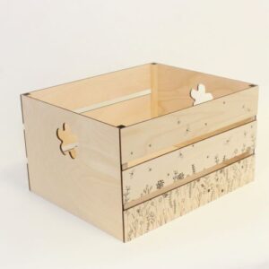 Puidust hoiukast lapsele