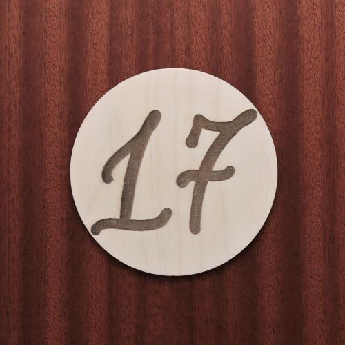 Ümmargune graveeritud uksenumber