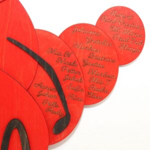 Graveeringuga kell lasteaeda